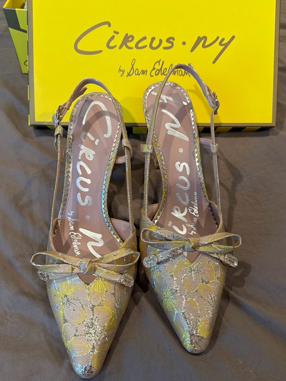 Circus by Sam Edelman Metallic Gold Floral Slingback Pointed Toe Heels
